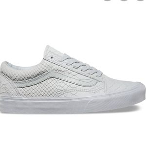 Van's low python old school dawn blue